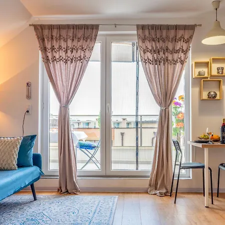 Apartman Charming With Parking - 5min To The Burgasz