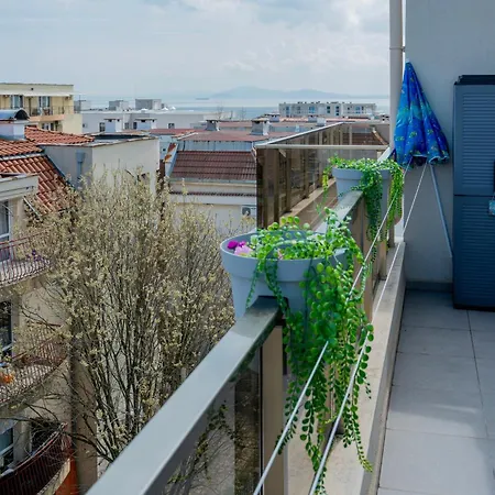 Charming With Parking - 5min To The Apartman *